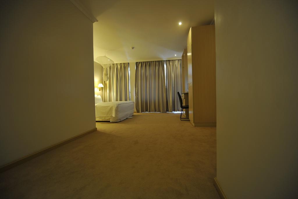 Gloria Hotel Kigali Esterno foto