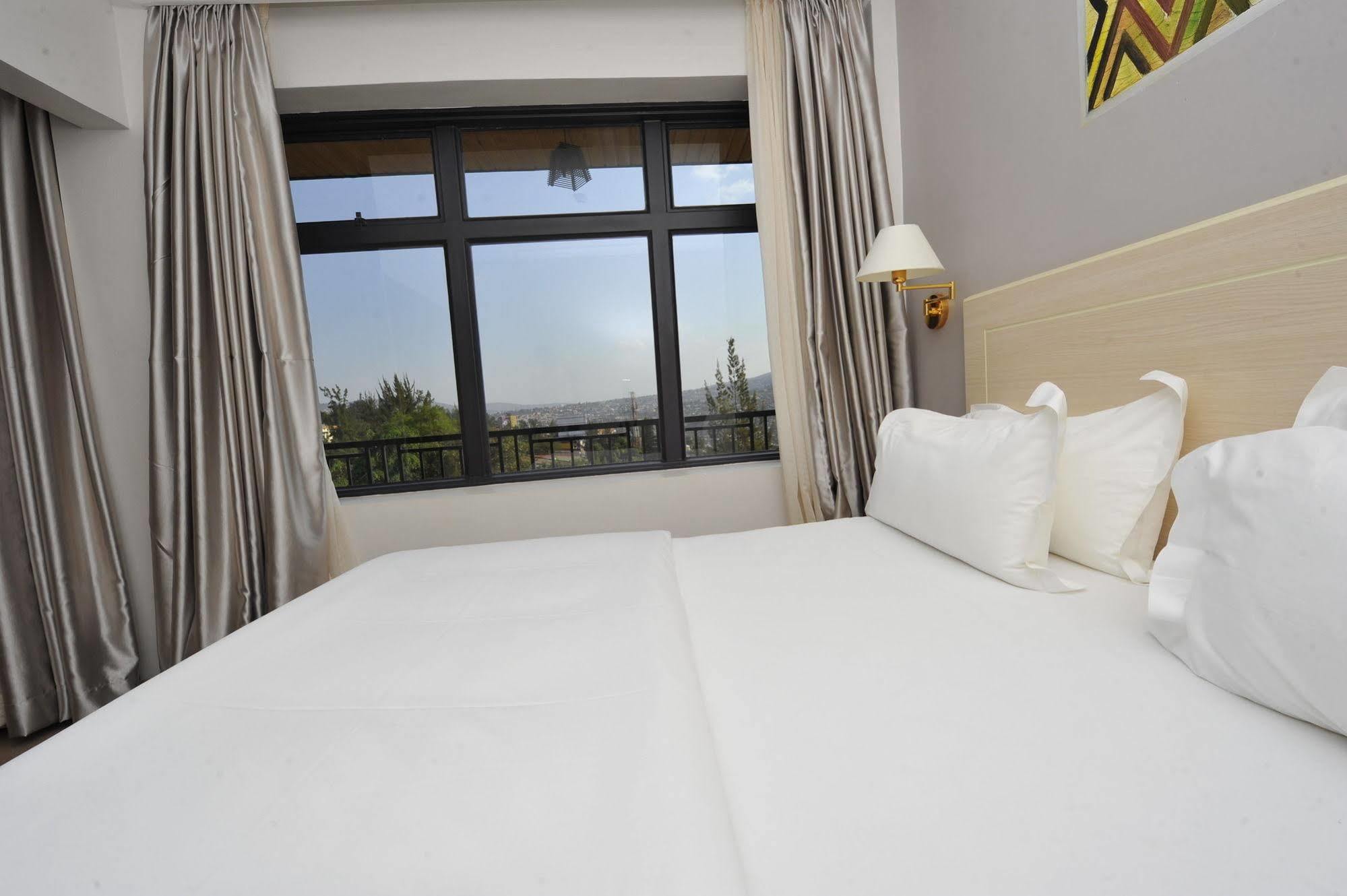 Gloria Hotel Kigali Esterno foto