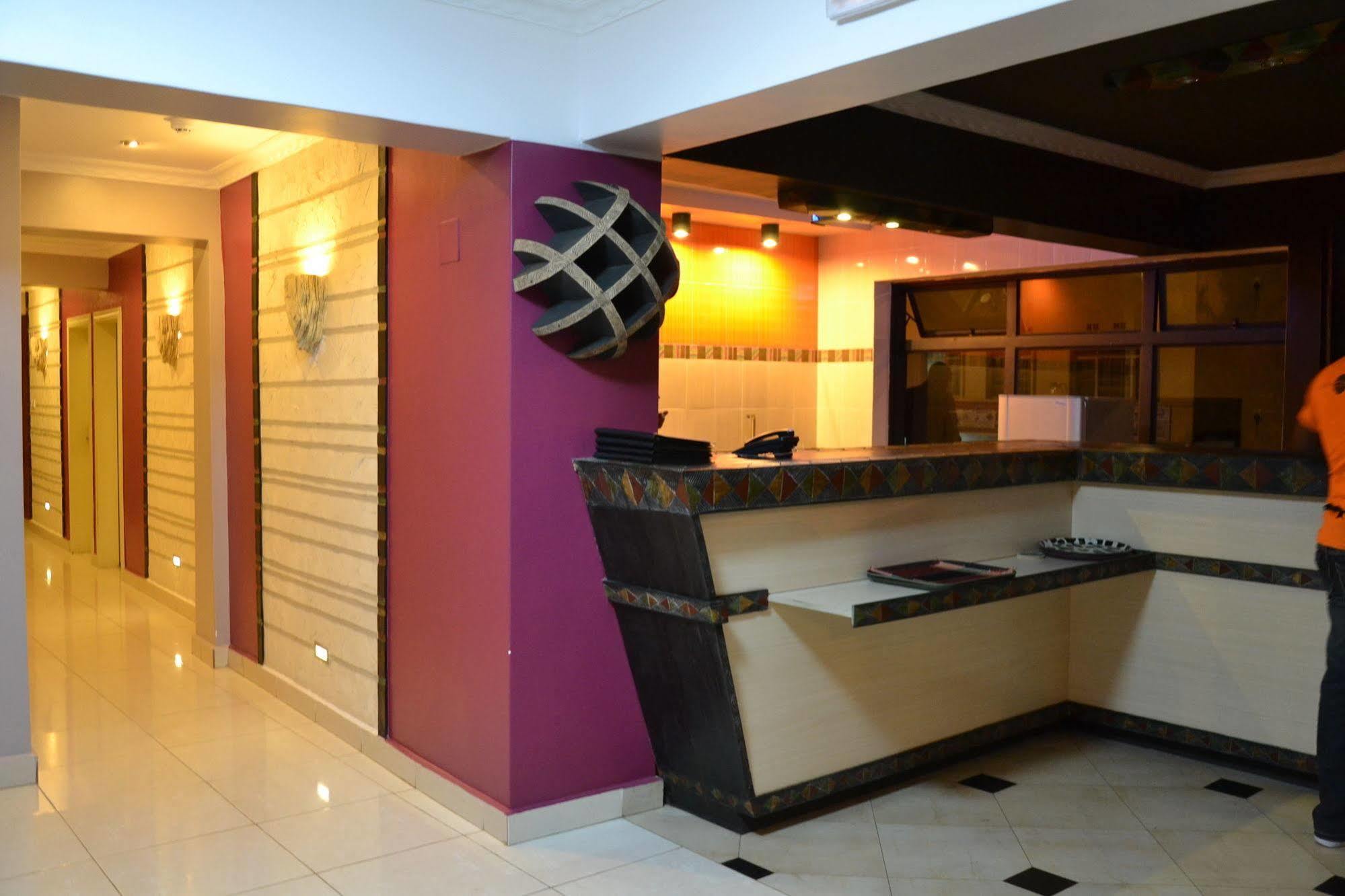 Gloria Hotel Kigali Esterno foto