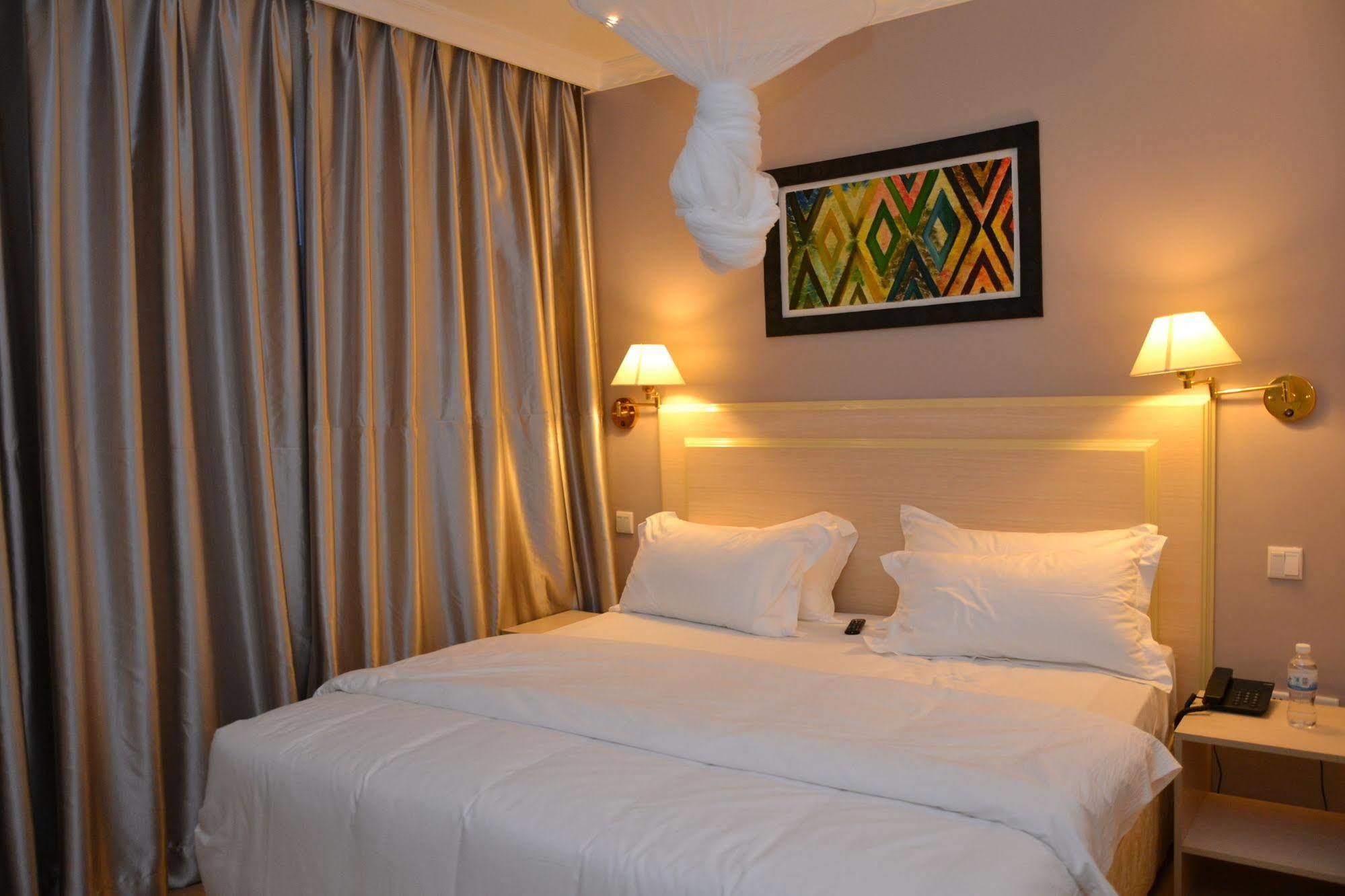 Gloria Hotel Kigali Esterno foto